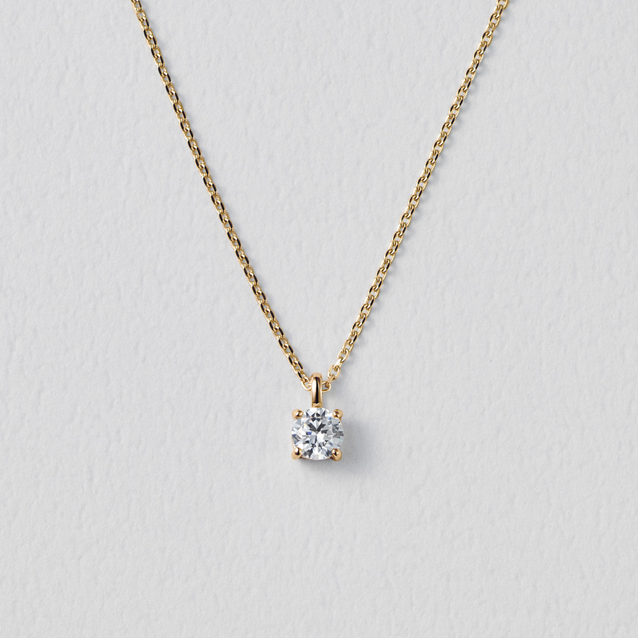 ダイヤモンドネックレス